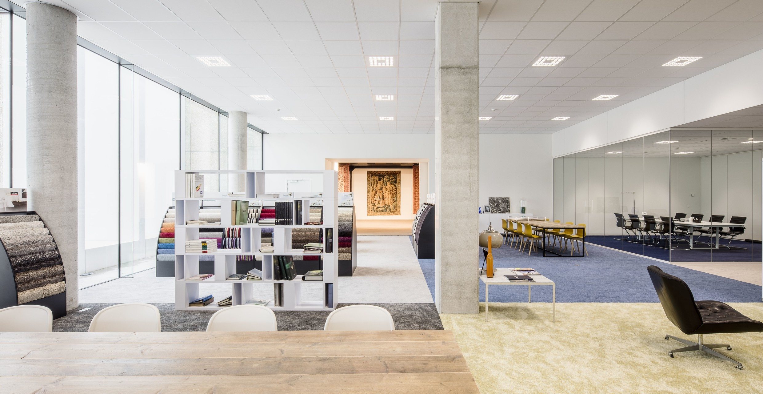 Montage de mobilier de bureaux